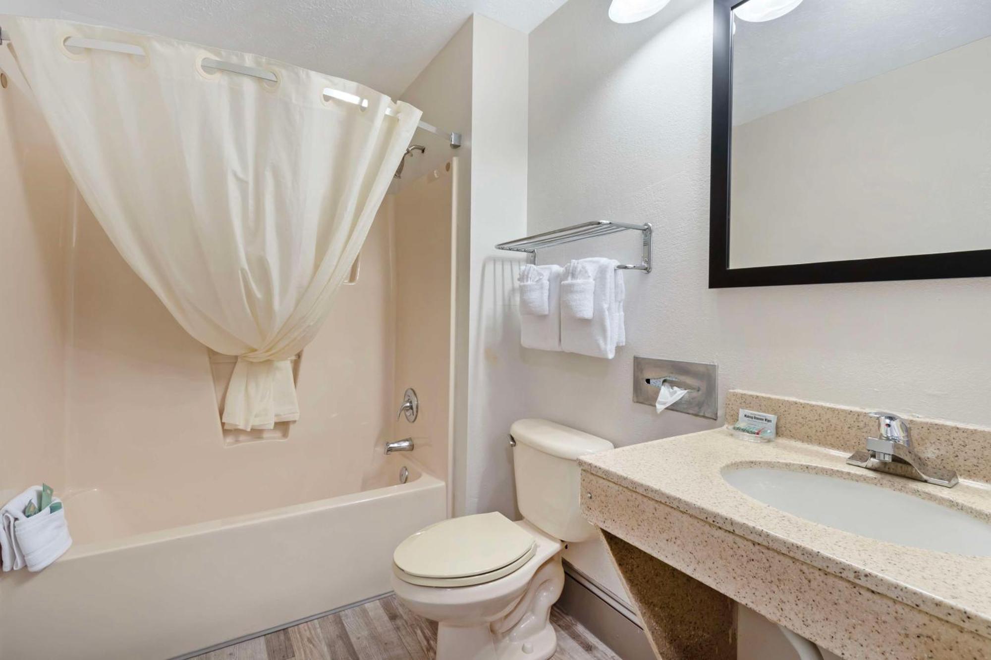 Best Western Magnolia Inn And Suites Ladson Εξωτερικό φωτογραφία